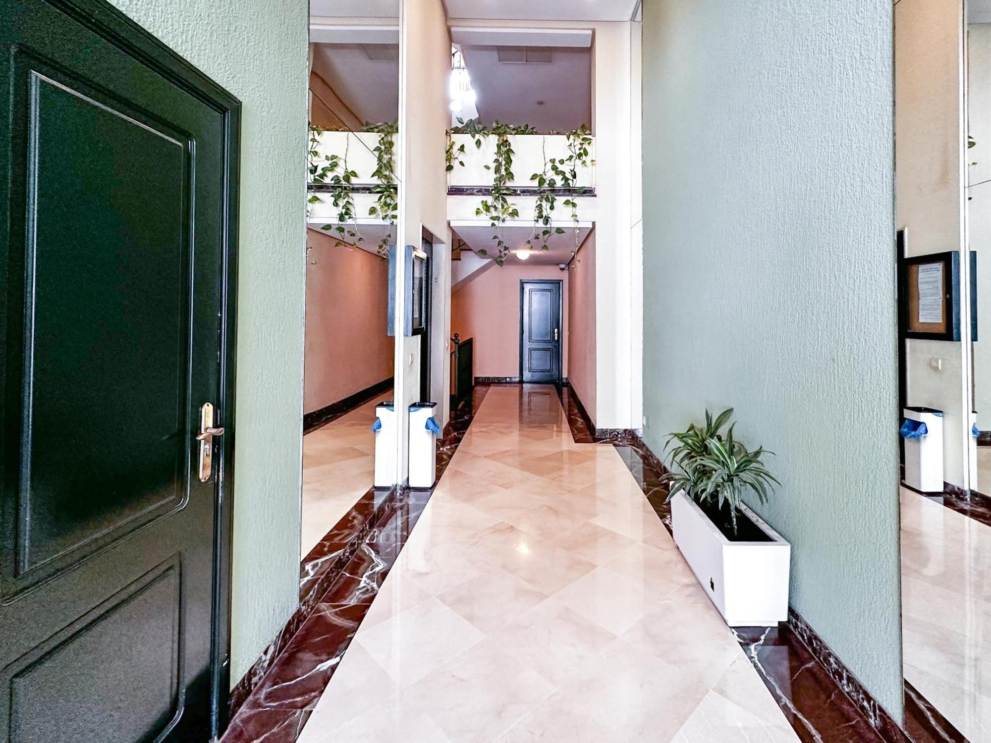 Coqueto Apartamento En El Corazon De Estilo Minimalista - Jacinto Benavente 16 4e